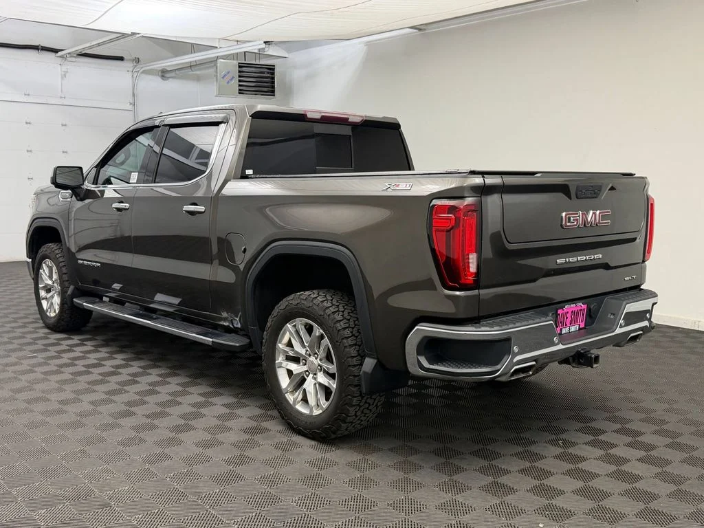 Used 2019 Smokey Quartz Metallic GMC SLT image 3