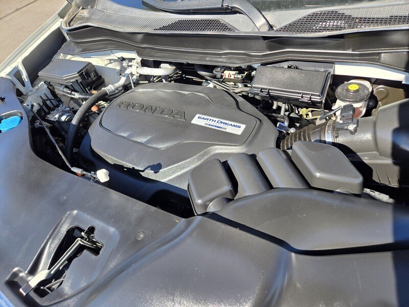 Used 2017  Honda EX-L image 17