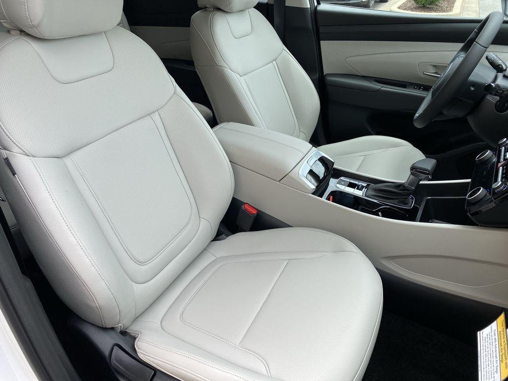 New 2026 White Pearl Hyundai SEL Premium FWD image 33
