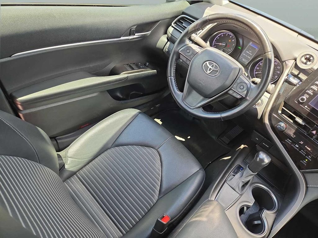 Used 2021 Black Toyota SE Nightshade image 17
