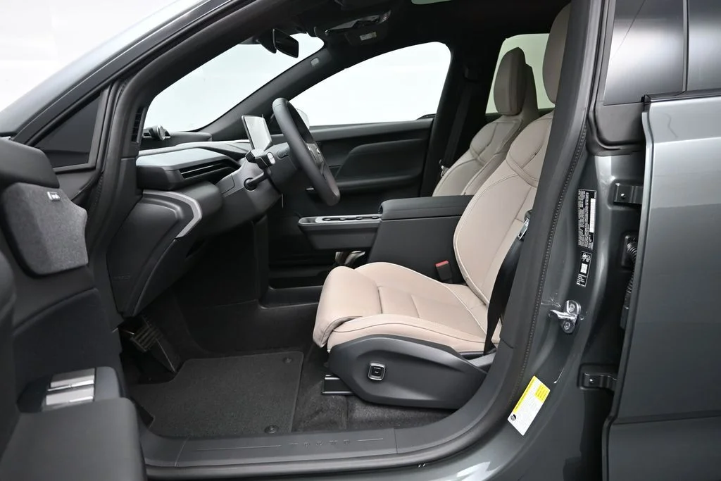 New 2027 Forest Lake Volvo Ultra image 10