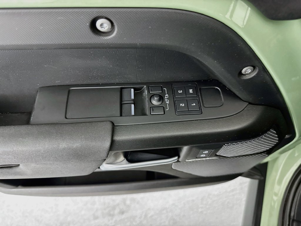 Certified Used 2023 Green Land Rover 75th Edition image 18