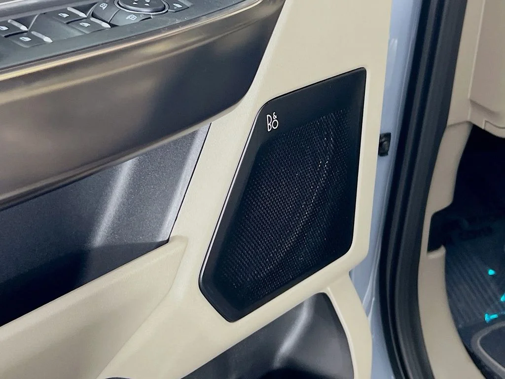 2026 Ford F-350 Super Duty Platinum - Photo 13