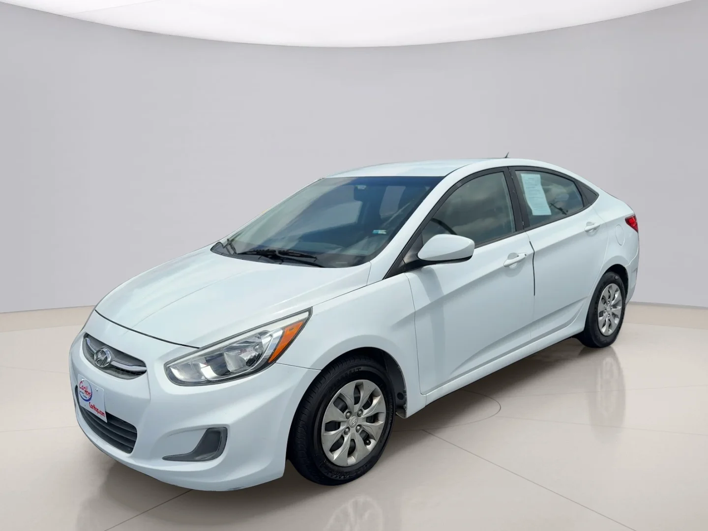 2016 Hyundai Accent SE 4-Door 6-Speed Automatic's photo