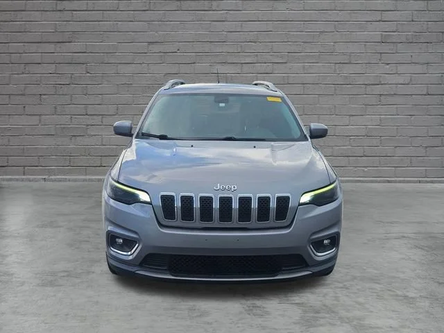 Used 2019 Gray Jeep Limited image 8