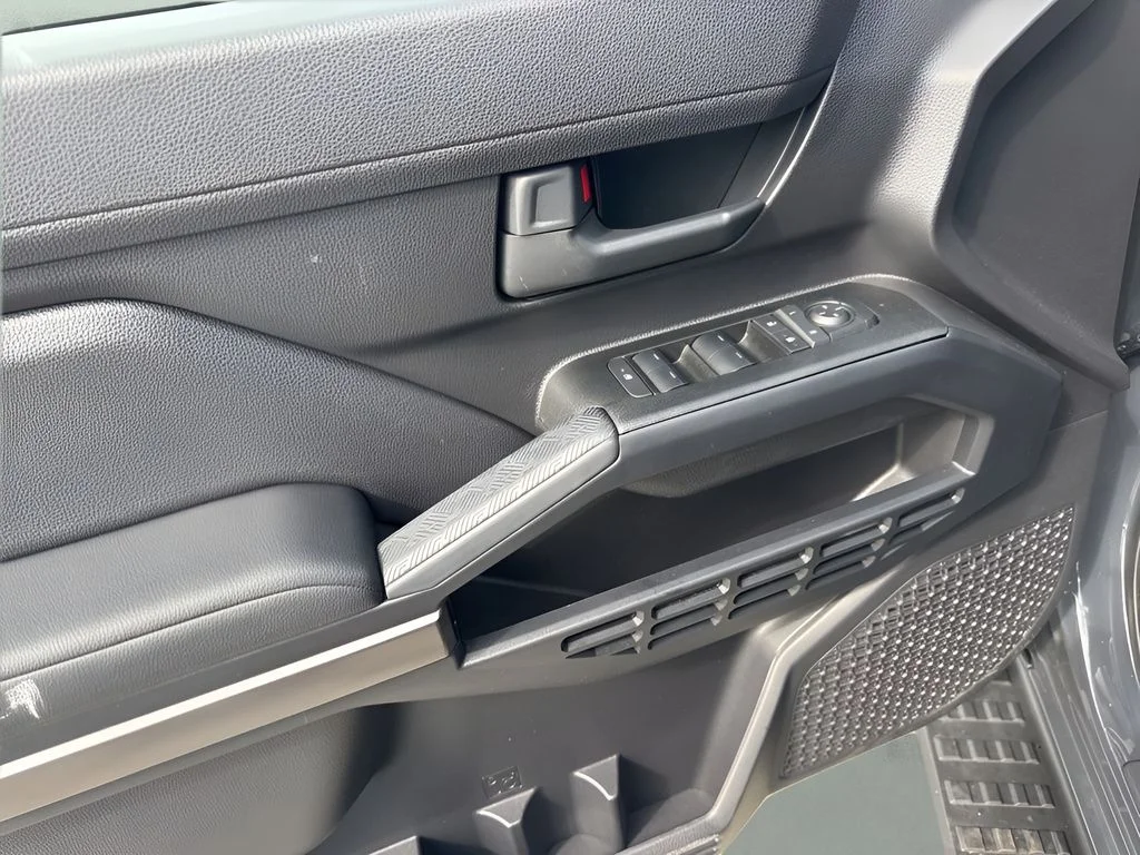 Used 2025  Toyota SR5 image 26