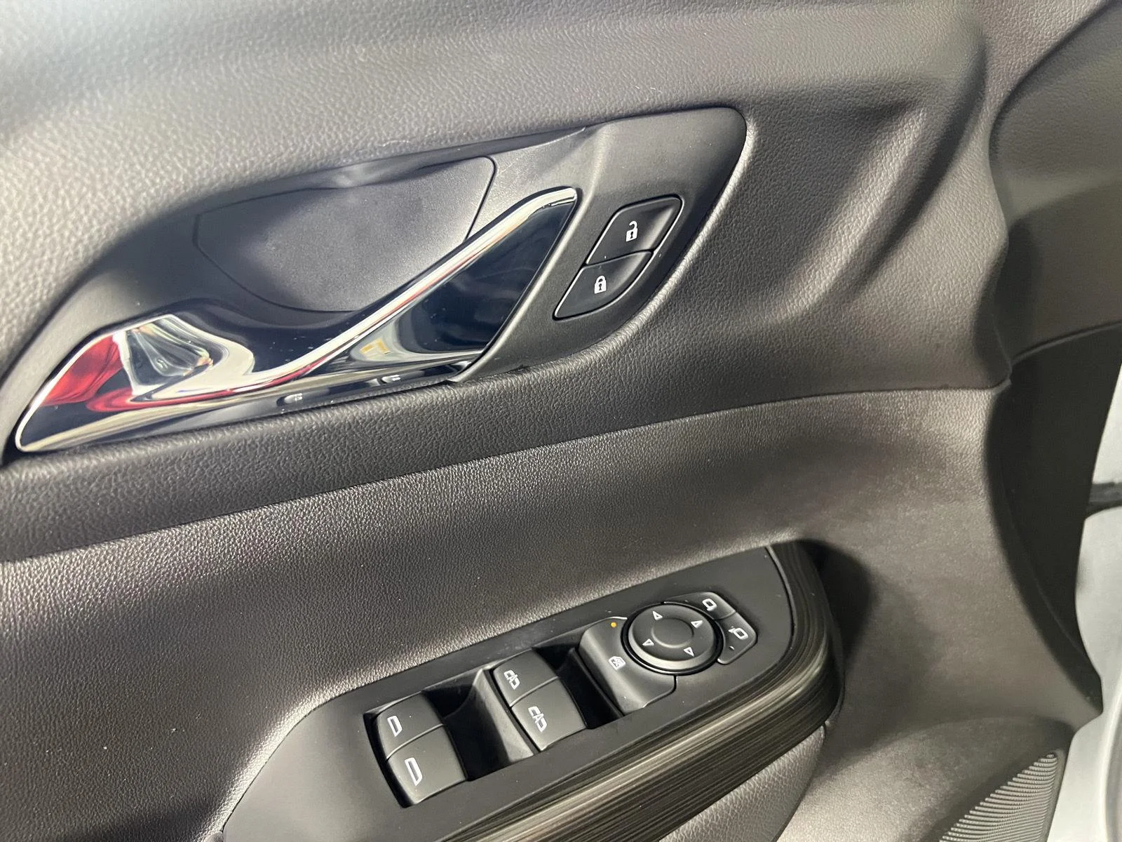 Used 2023 STERLING METALLIC GMC SLT image 44