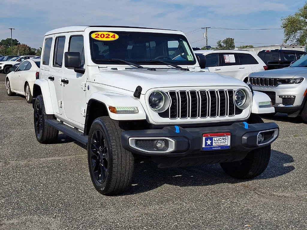 Used 2024 White Jeep Sahara 4xe image 2