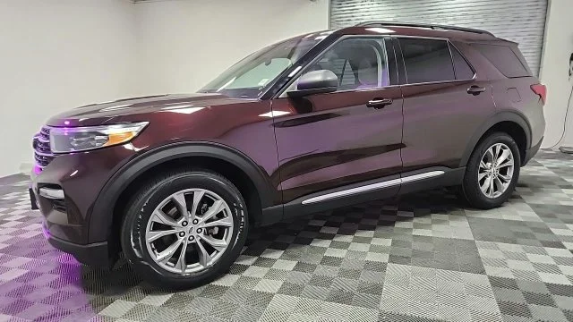 Used 2023 Red Ford XLT image 4