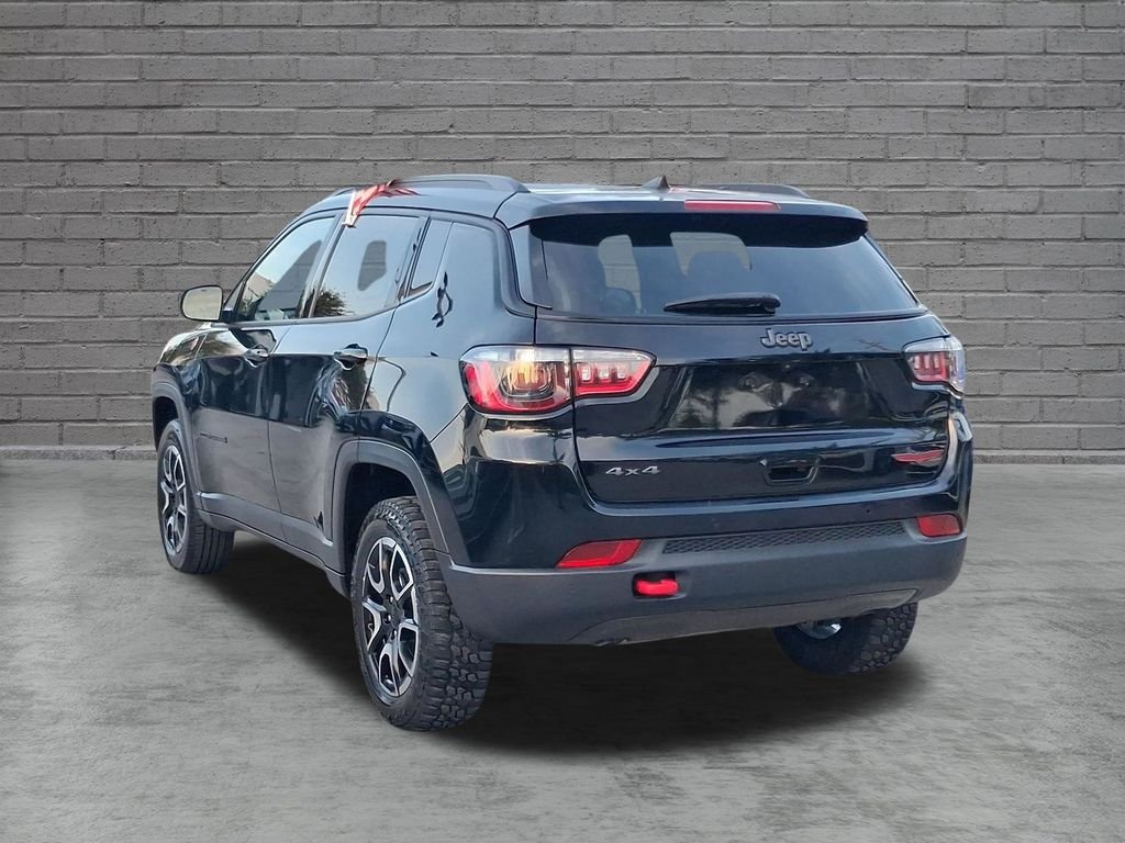 Used 2024 Black Jeep Trailhawk image 4