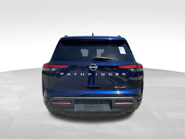 Used 2022 Blue Nissan SV image 4