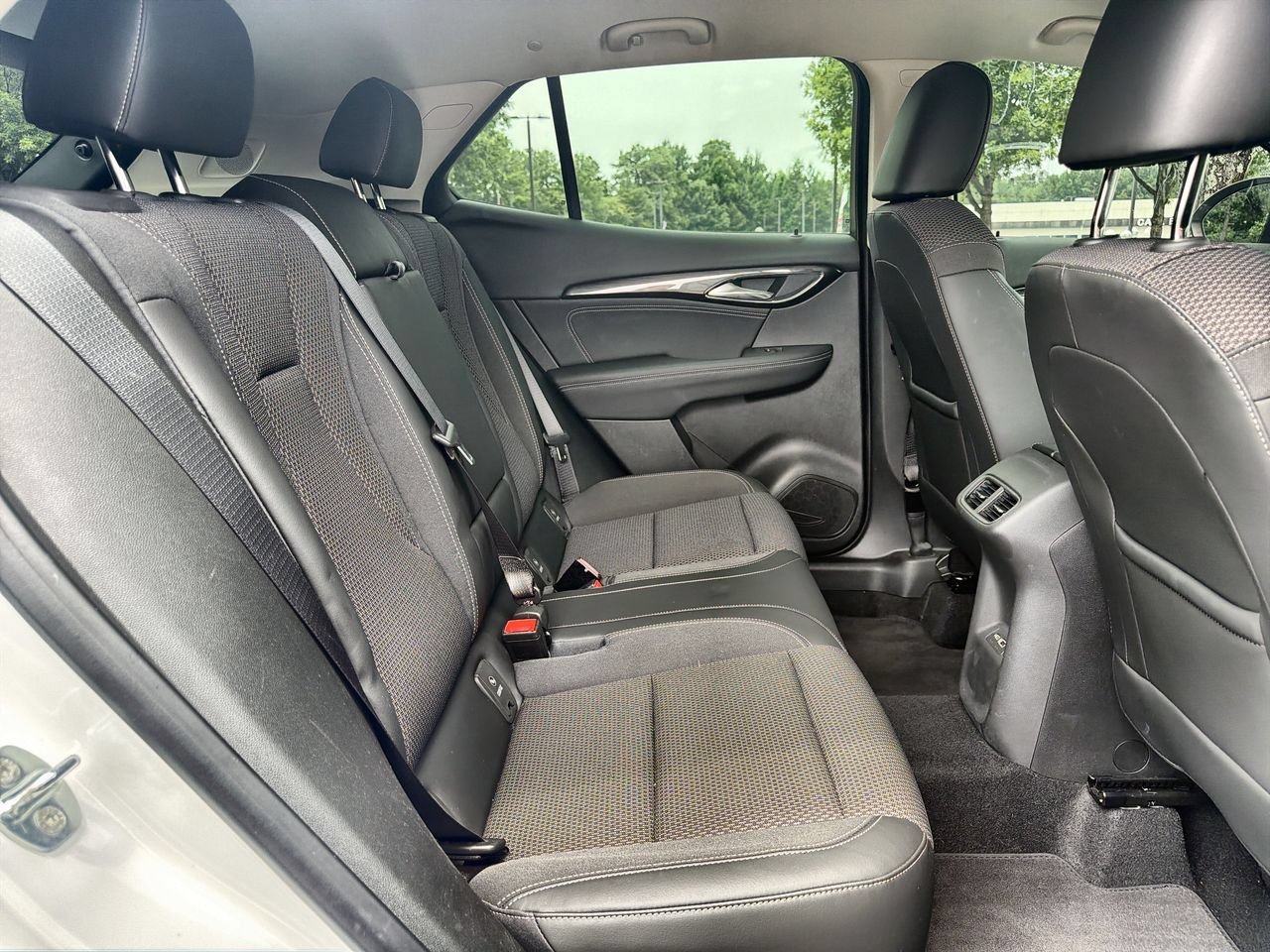 Used 2023 Summit White Buick Preferred image 22