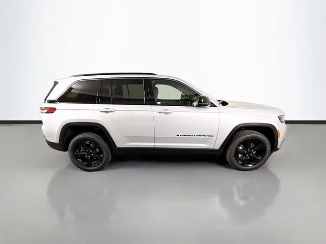 New 2026 Silver Jeep Limited image 8