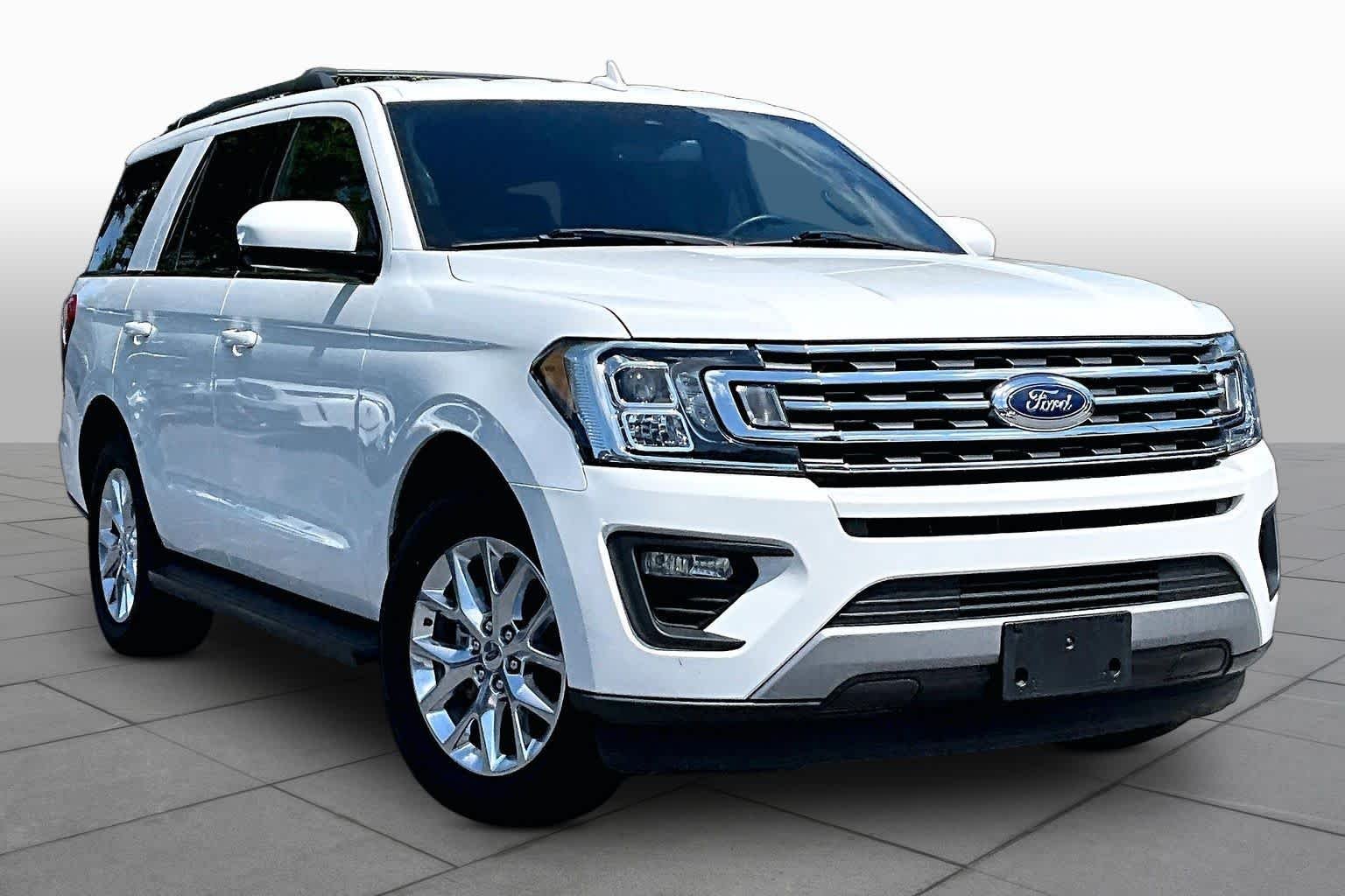Used 2020 Star White Metallic Tri-Coat Ford XLT image 3