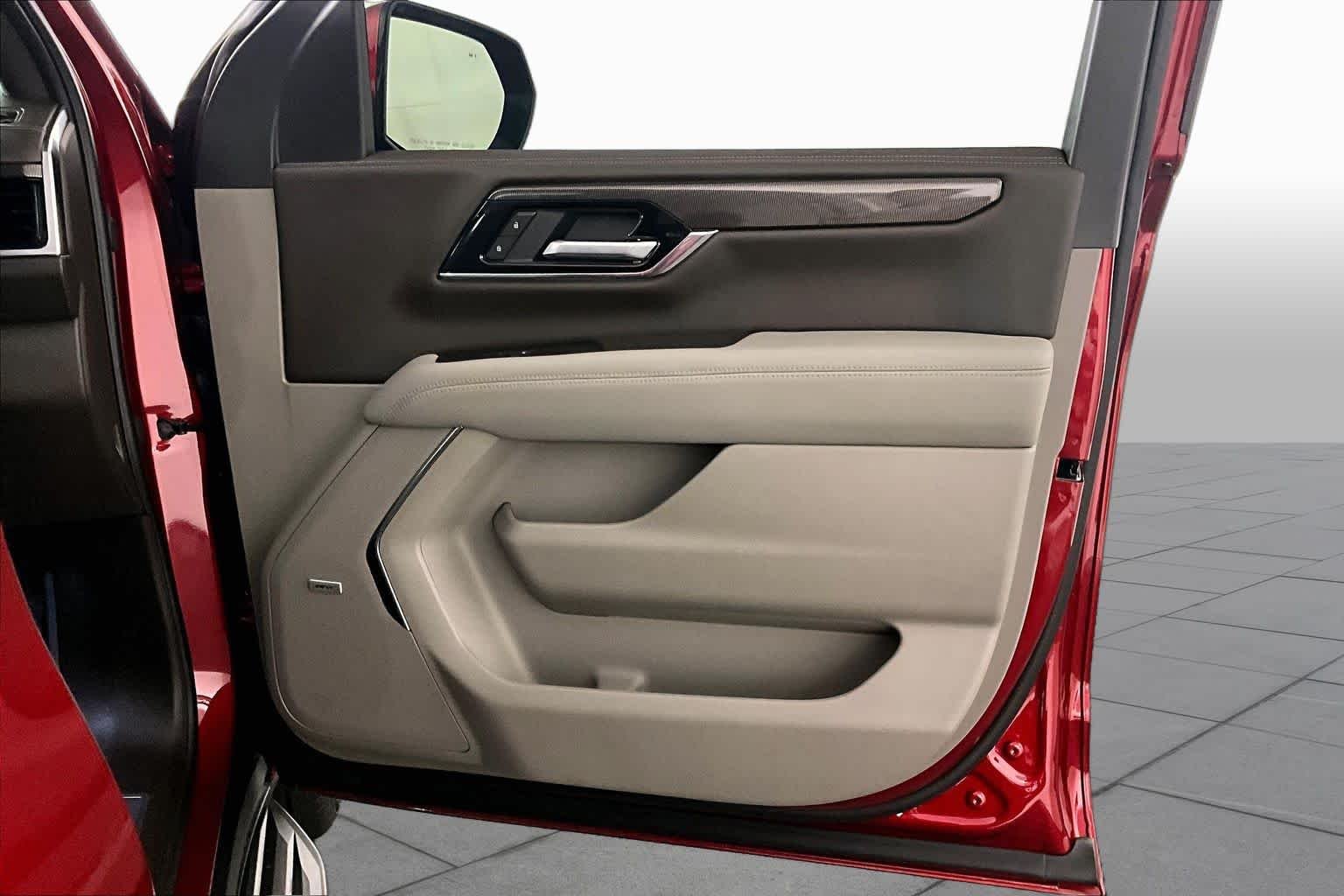 Used 2026 Volcanic Red Tintcoat GMC Elevation image 44