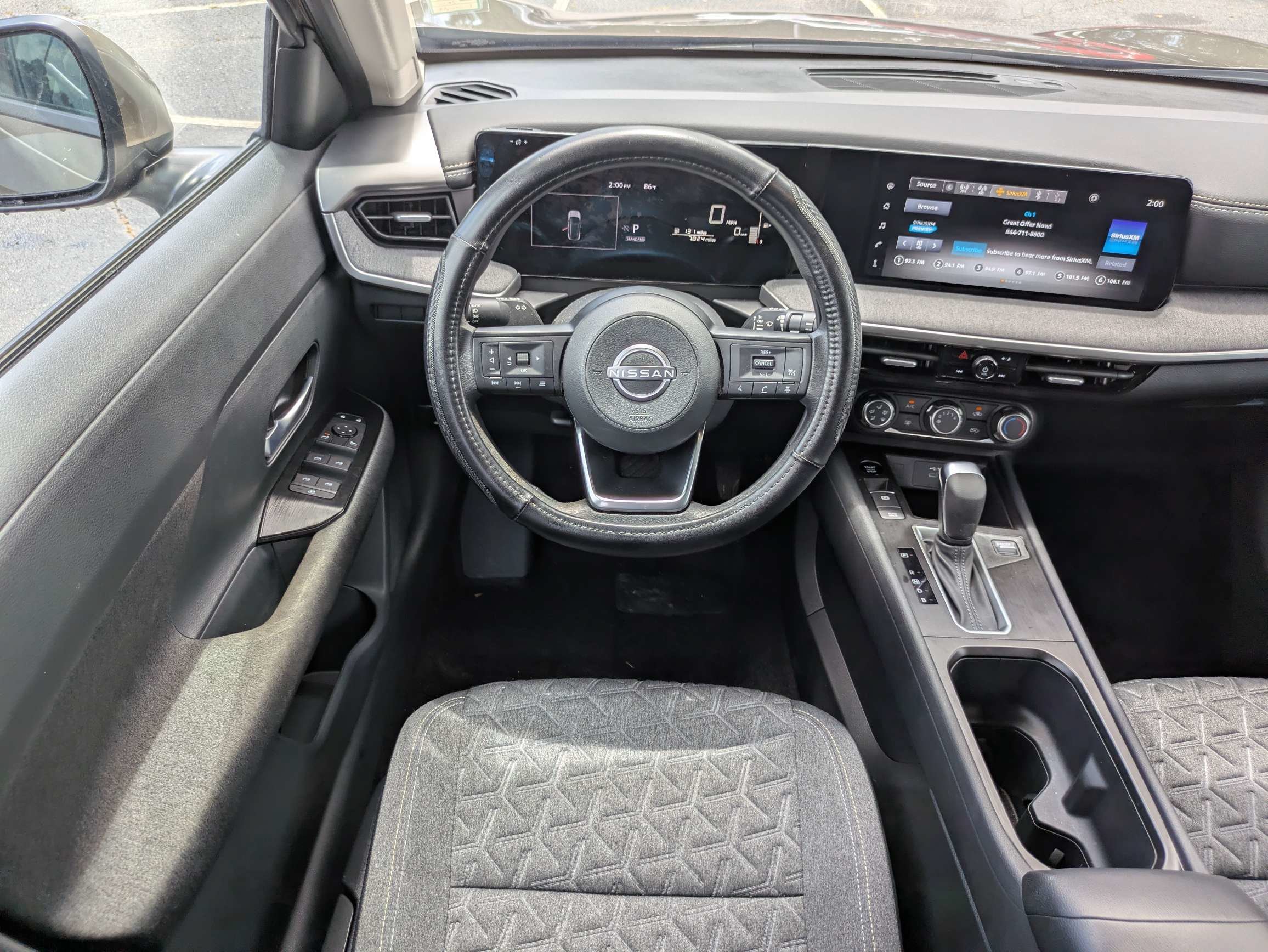 Used 2025 Brown Nissan SV image 12