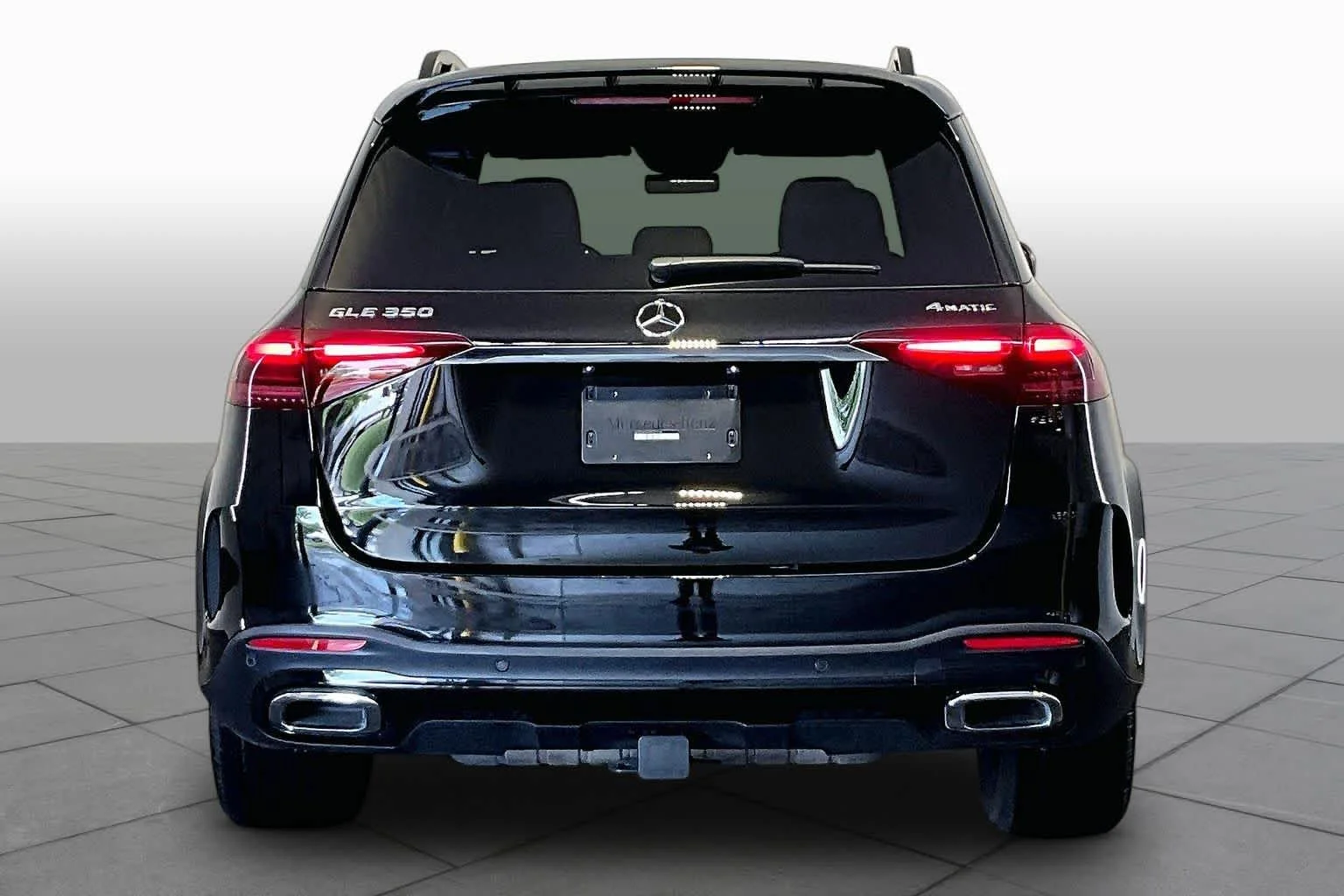 Certified Used 2026 Obsidian Black Metallic Mercedes-Benz GLE 350 image 5