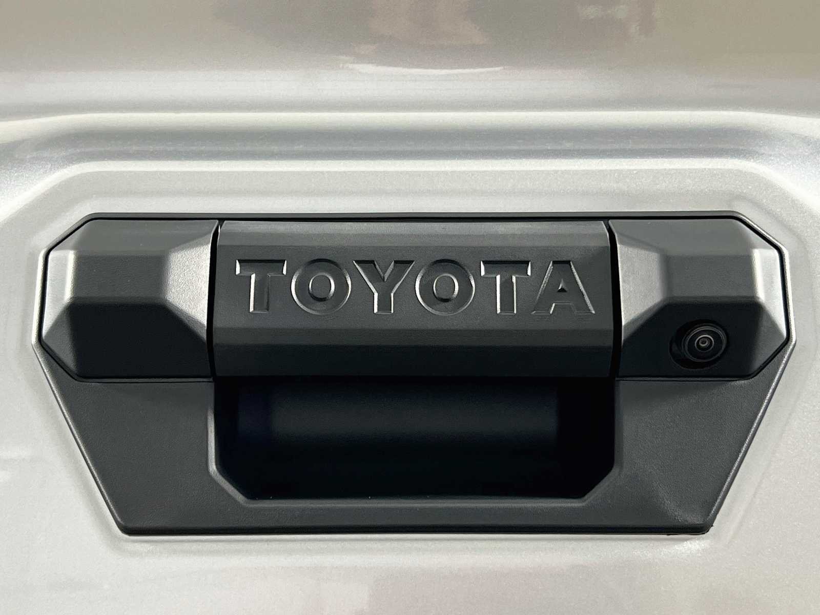 New 2026 Celestial Silver Metallic Toyota SR5 image 18