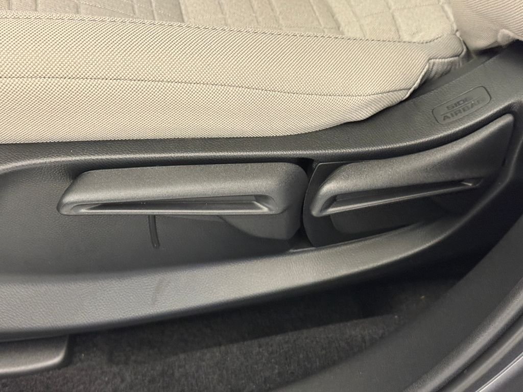 2026 Honda HR-V LX - Photo 21