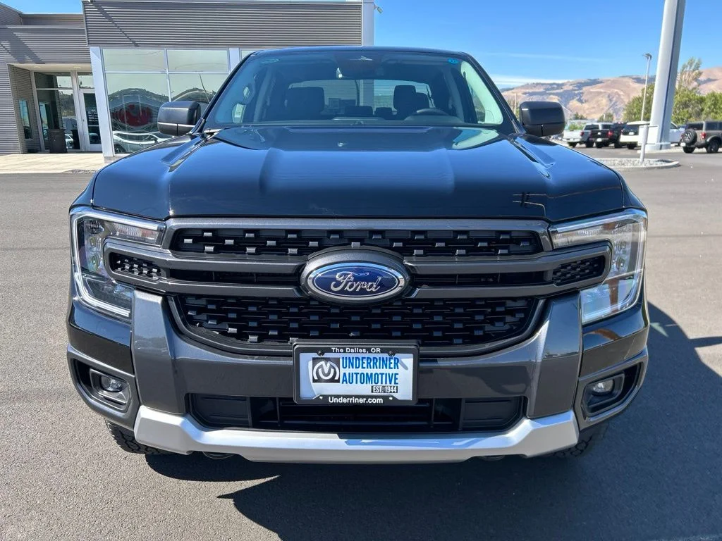 New 2026 Shadow Black Ford XLT image 16