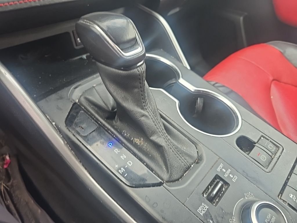 Used 2022  Toyota XSE image 14