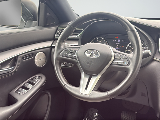 Used 2023 White INFINITI ESSENTIAL image 36