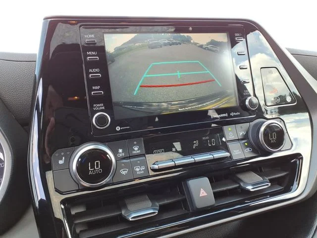 Used 2022 Brown Toyota XLE image 29