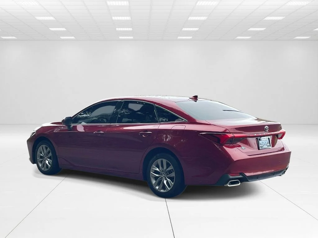 Used 2022 Red Toyota XLE image 4