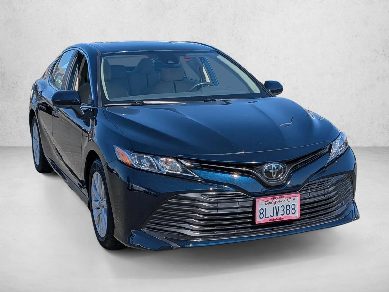 Used 2019 Galactic Aqua Mica Toyota LE image 3
