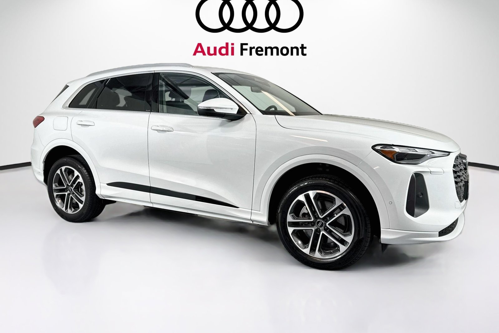 Used 2025 Glacier White Metallic Audi Premium image 7