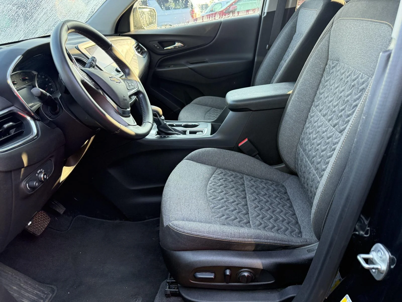 Used 2024 Mosaic Black Metallic Chevrolet LT image 10