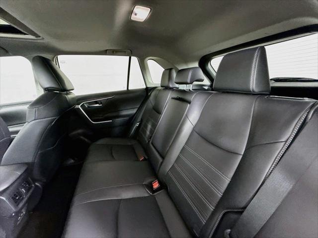 Certified Used 2024 MAGNETIC GRAY MET. Toyota  image 30
