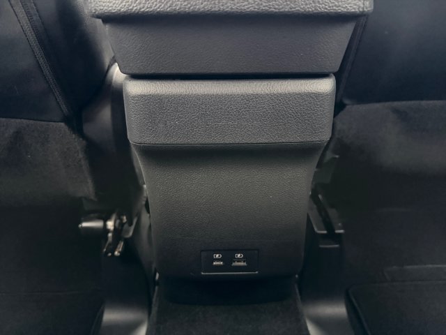Used 2022  Mitsubishi 2.0 SE image 19