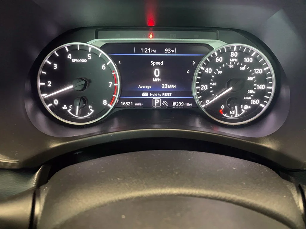 Certified Used 2024 Gray Nissan SR image 7