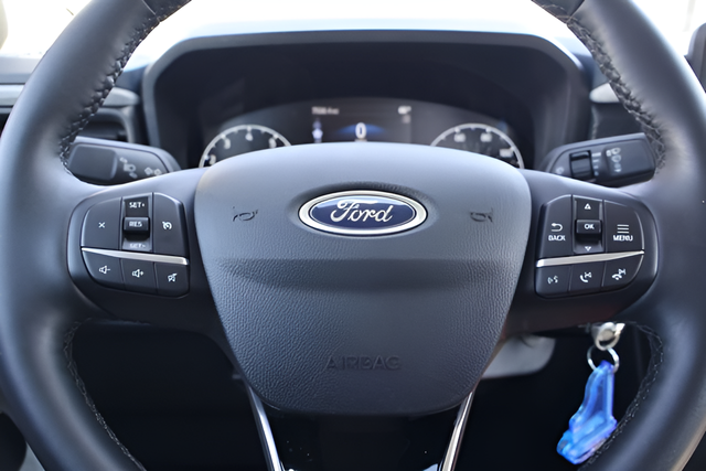 Used 2023 Gray Ford XLT image 17