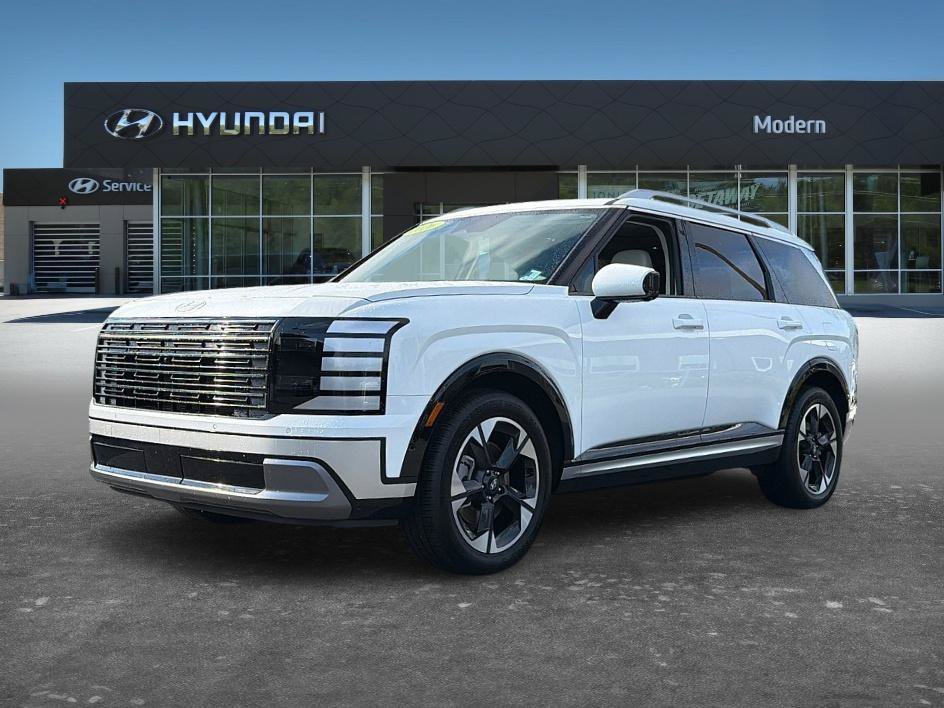 Used 2026 Creamy White Pearl Hyundai Limited image 1