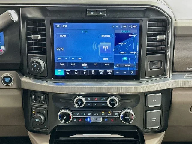 New 2026 White Ford Platinum image 15