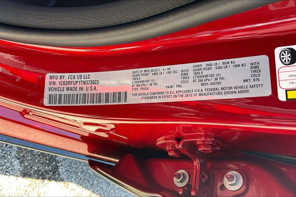 New 2026 Molten Red Pearl-Coat Exterior Paint RAM RHO image 11