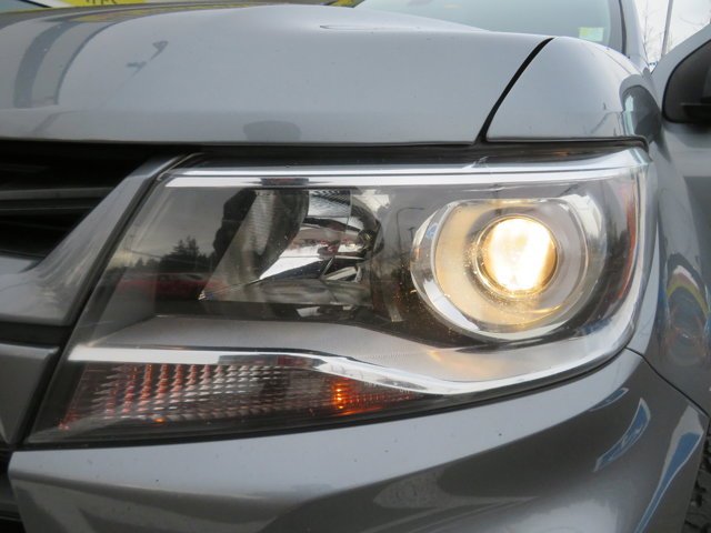 Used 2022 Satin Steel Metallic Chevrolet 4WD LT image 33