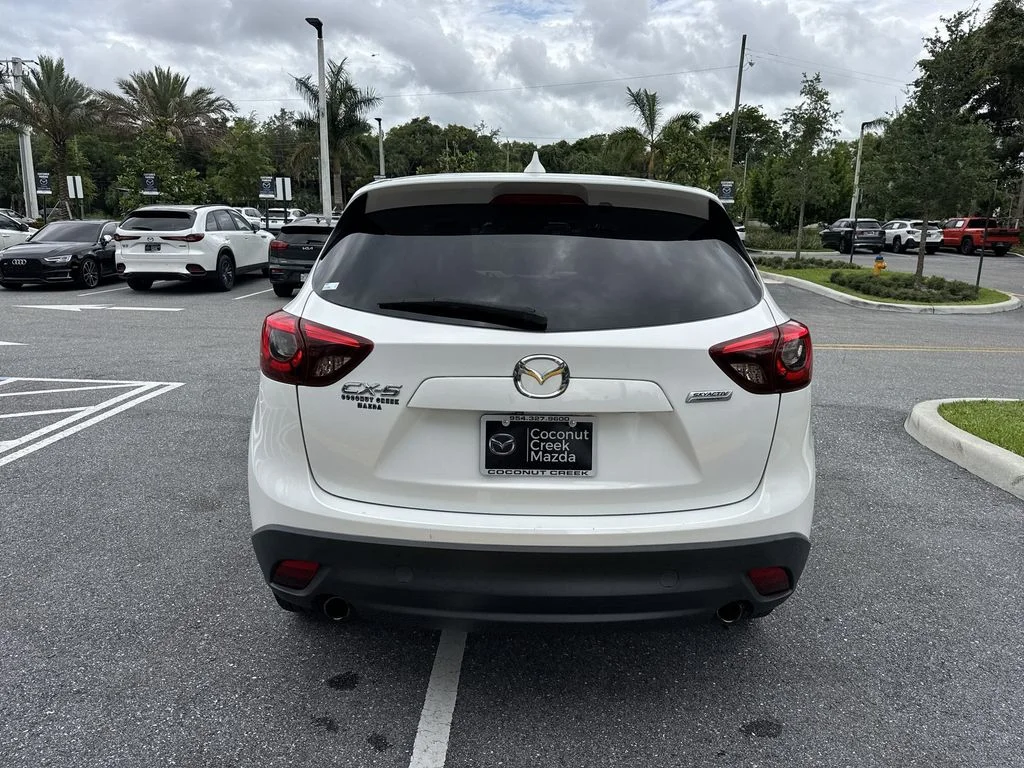 Used 2016 Crystal White Pearl Mica Mazda Grand Touring image 2