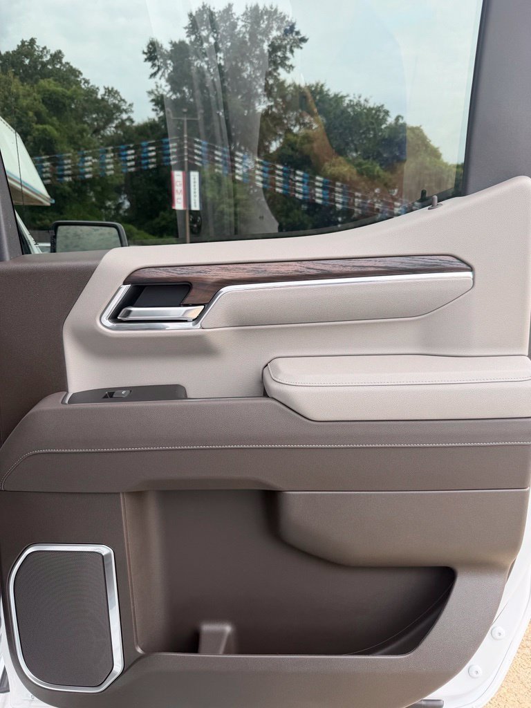 New 2026 Summit White GMC SLT image 24