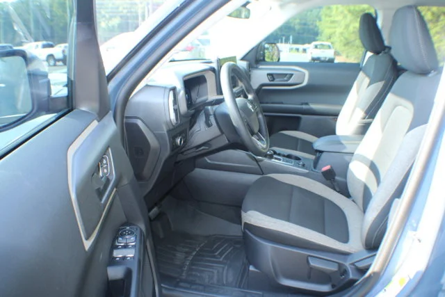 Used 2025 Azure Gray Metallic Tri-Coat Ford Big Bend image 11