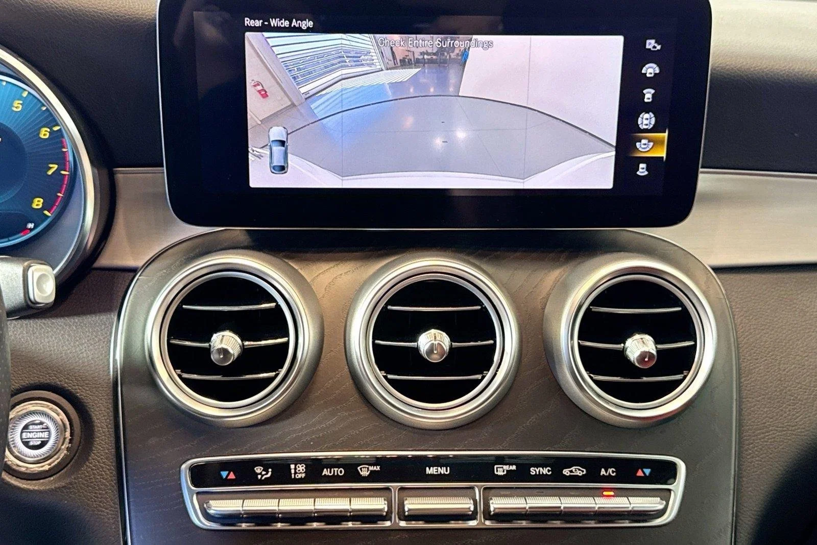 Used 2021 Polar White Mercedes-Benz GLC 300 image 14