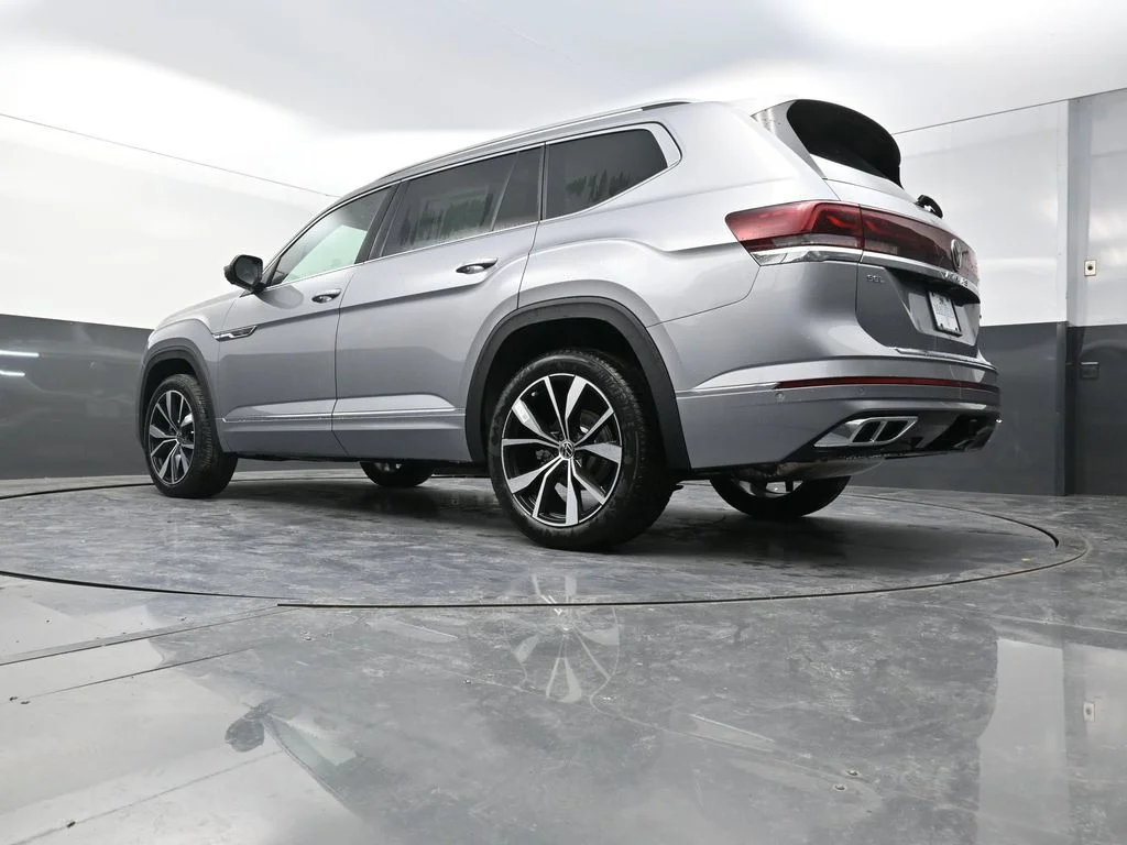 New 2026  Volkswagen 2.0T SEL Premium R-Line image 26