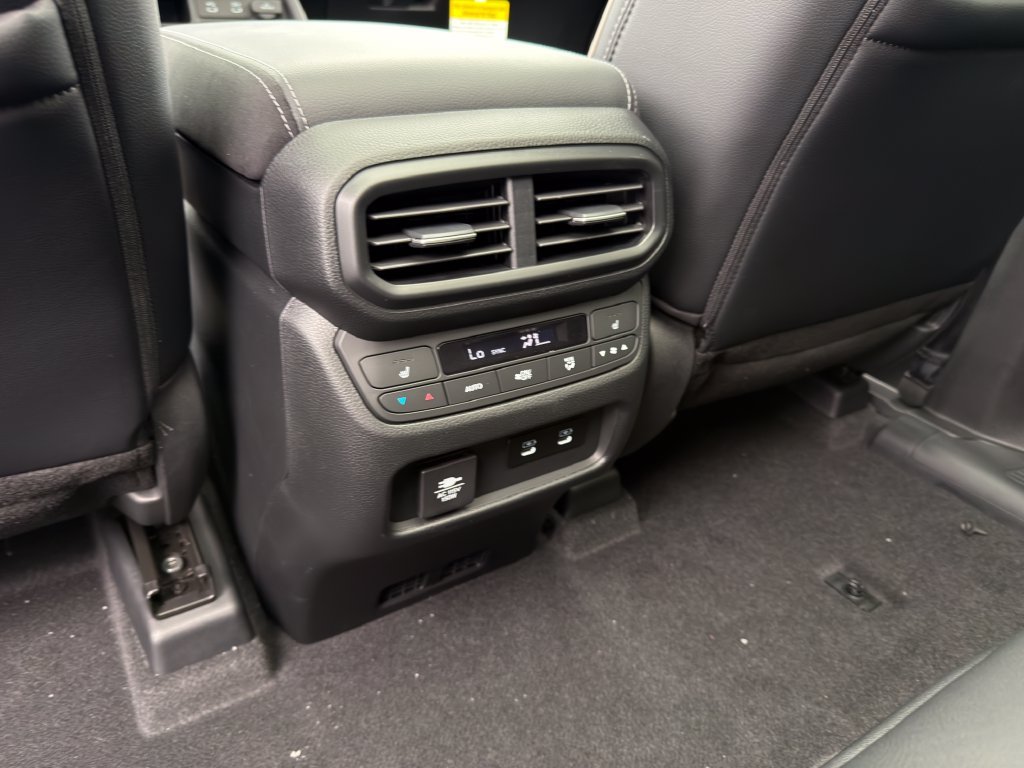 2026 Honda Pilot Elite - Photo 38