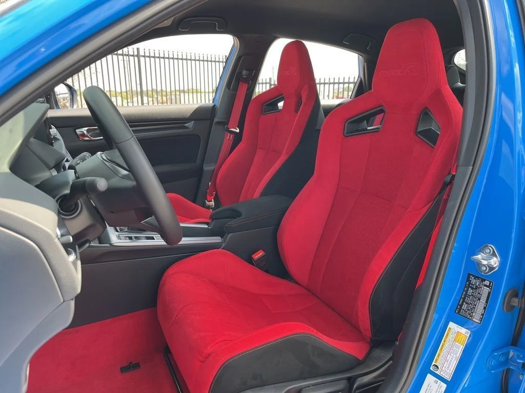 2025 Honda Civic Hatchback Type-R - Photo 12