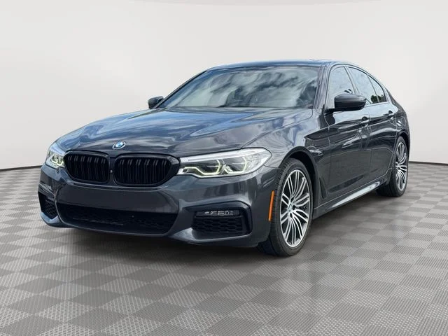 2020 BMW 5 Series 540i xDrive Sedan's photo