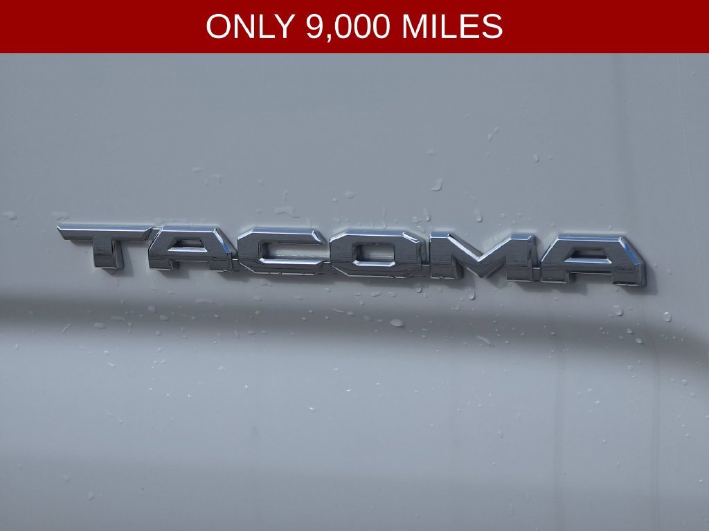 Used 2023 White Toyota SR5 image 36