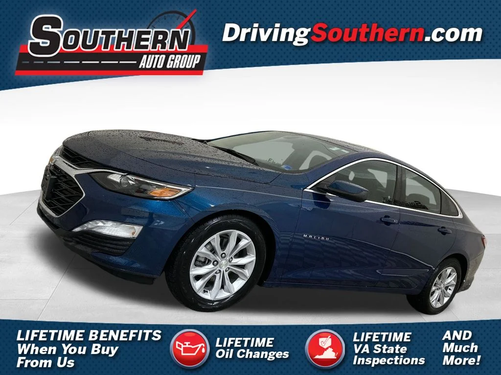 Used 2019 Blue Chevrolet LT image 1