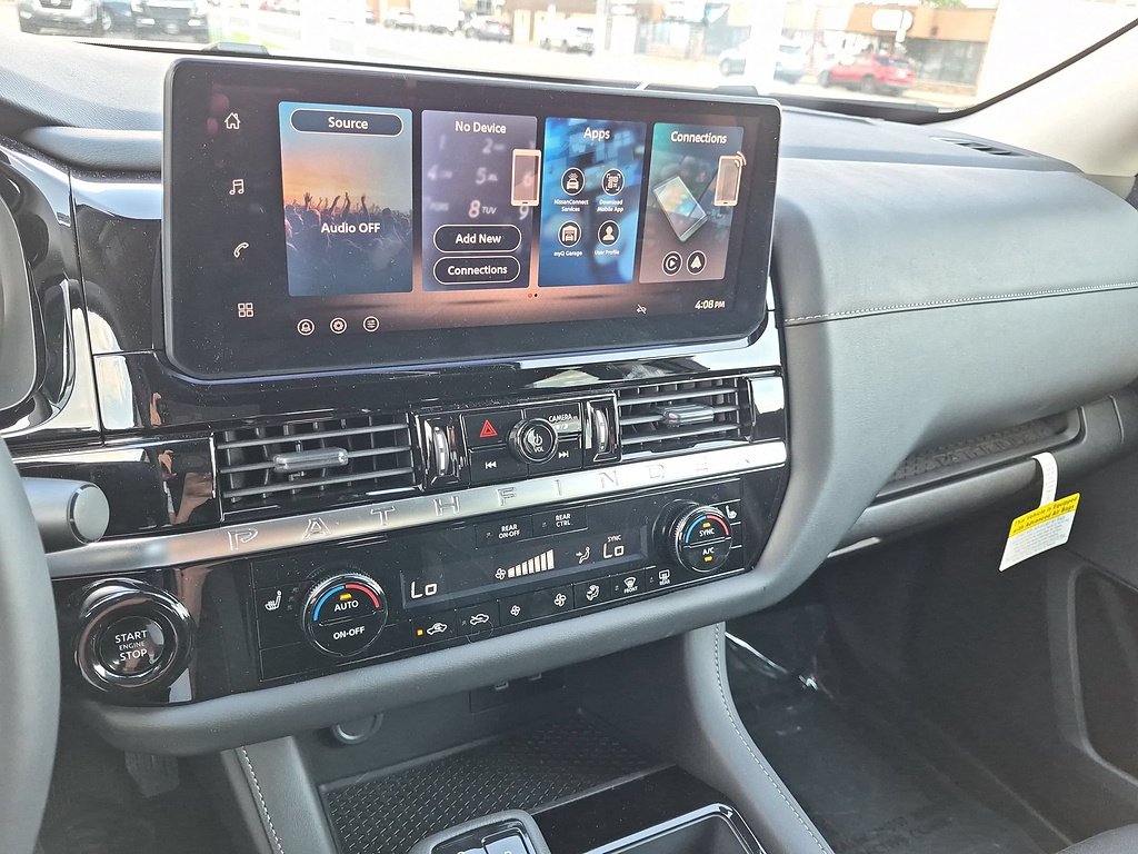 2026 Nissan Pathfinder SV - Photo 10